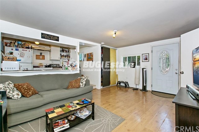 1445 Lemoyne ST LOS ANGELES, Ca. 90026 2개의 별도 주택과 태양열 패널이 있는 수익형 매물 Sell 매물번호 10073 사진 20