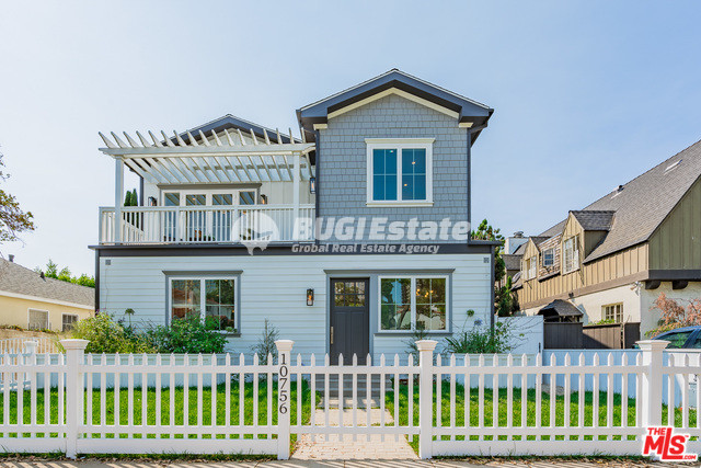 10756 Rochester Ave, Los Angeles, CA 90024 미국 LA에서 가장 인기 있는 웨스트우드(Westwood)지역 2층 단독주택 매매 Sell 매물번호 10081 사진 1