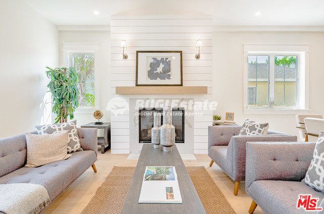 10756 Rochester Ave, Los Angeles, CA 90024 미국 LA에서 가장 인기 있는 웨스트우드(Westwood)지역 2층 단독주택 매매 Sell 매물번호 10081 사진 7
