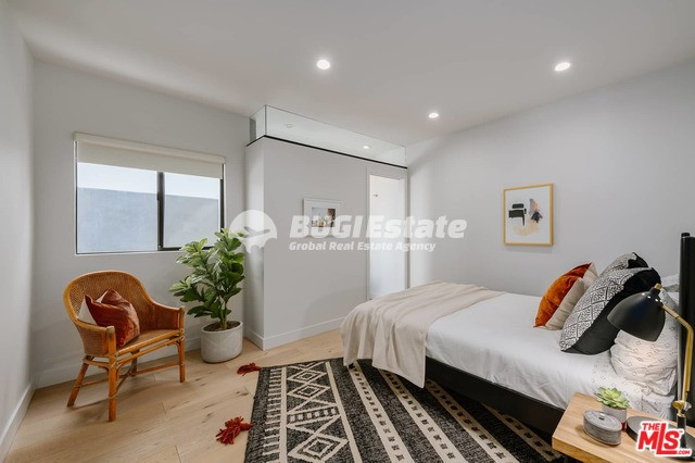3429 LARISSA DR LOS ANGELES, Ca. 90026 Siver Lake Hills와 시내가 내려다 보이는 테라스가 있는 수익형 주택! Sell 매물번호 10083 사진 11