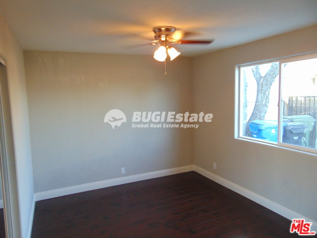 5610 HOOPER AVE LOS ANGELES, Ca. 90011 LA 다운타운 2룸 월세 (1년 계약) Rent 매물번호 10084 사진 6