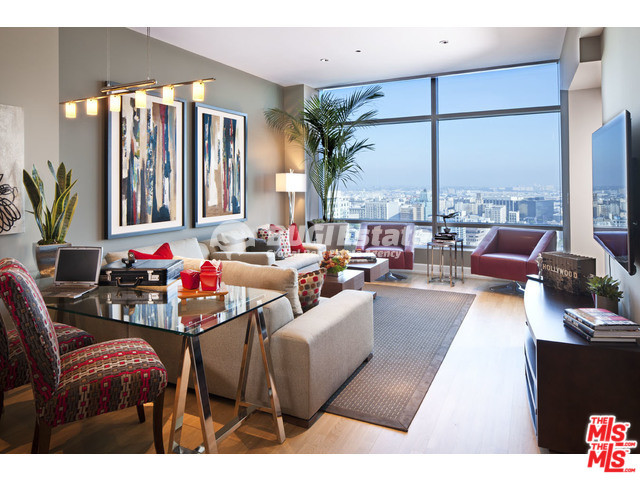900 W OLYMPIC BLVD LOS ANGELES CA 90015 LA다운타운 5성급 편의 시설을 갖춘 콘도형 1룸 임대 Rent 매물번호 10086 사진 1