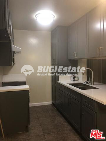 1550 2ND AVE LOS ANGELES CA 90019 LA 베니스대로 부근에 있는 8유닛 수익형 부동산 Sell 매물번호 10090 사진 3