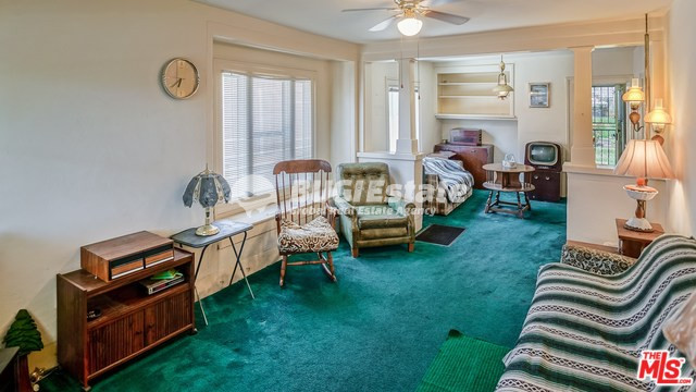 629 Rosemont Ave, Los Angeles, CA 90026 미국 Echo Park에 위치한 수익형 부동산 (2 하우스) Sell 매물번호 10091 사진 2