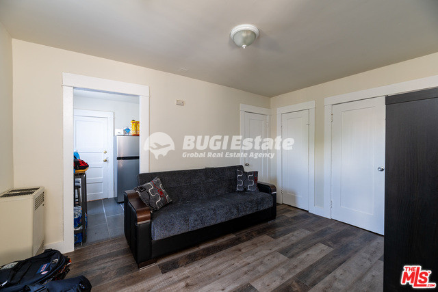 153 W VERNON AVE LOS ANGELES CA 90037 LA다운타운 완벽한 투자 기회! 5유닛 수익형 부동산 Sell 매물번호 10092 사진 19