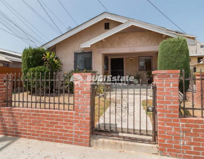 1321 North Normandie Avenue, Los Angeles, CA 90027 미국 헐리우드에 위치한 트리플 플렉스 수익형 부동산 Sell 매물번호 10093 사진 1