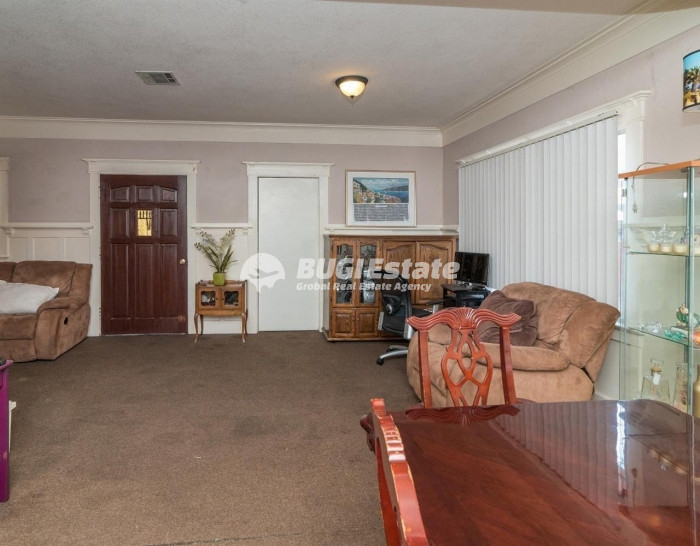 1321 North Normandie Avenue, Los Angeles, CA 90027 미국 헐리우드에 위치한 트리플 플렉스 수익형 부동산 Sell 매물번호 10093 사진 5