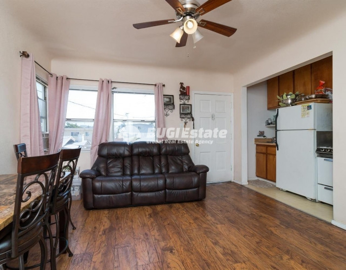 1321 North Normandie Avenue, Los Angeles, CA 90027 미국 헐리우드에 위치한 트리플 플렉스 수익형 부동산 Sell 매물번호 10093 사진 13
