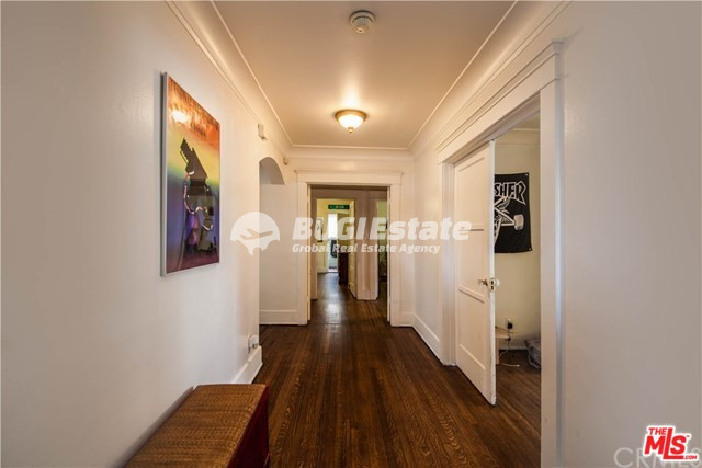 1130 S HOOVER ST LOS ANGELES CA 90006 DTLA 가까이에 위치한 3유닛 수익형 부동산 Sell 매물번호 10095 사진 2