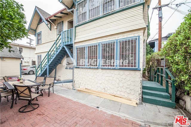 1130 S HOOVER ST LOS ANGELES CA 90006 DTLA 가까이에 위치한 3유닛 수익형 부동산 Sell 매물번호 10095 사진 17