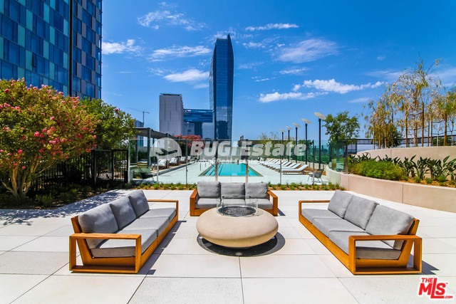 889 S FRANCISCO ST LOS ANGELES, Ca. 90017 Downtown LA에 위치한 Metropolis Unit #810 콘도 매매 Sell 매물번호 10099 사진 10