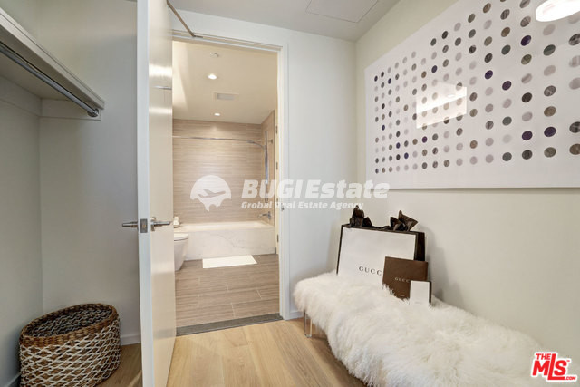 877 Francisco ST Unit LOS ANGELES, Ca. 90017 Downtown LA에 위치한 Metropolis Unit #1001 콘도 매매 Sell 매물번호 10101 사진 8