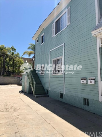1118 W 25th St, Los Angeles, CA 90007 미국 UNIVERSITY PARK와 가까운 수익형 주택 Sell 매물번호 10018 사진 2