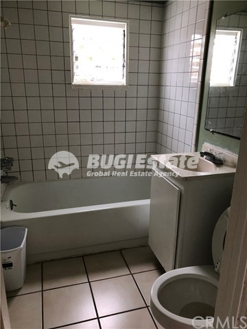 1118 W 25th St, Los Angeles, CA 90007 미국 UNIVERSITY PARK와 가까운 수익형 주택 Sell 매물번호 10018 사진 7