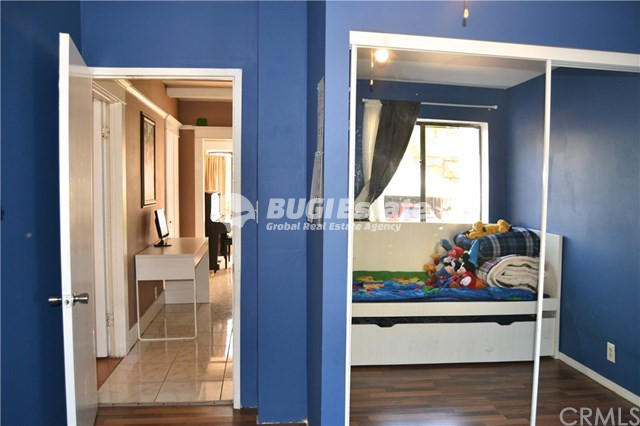 168 N Alexandria Ave, Los Angeles, CA 90004 미국 Korea Town 중심에 위치한 아름다운 2 Unit 수익형 건물 Sell 매물번호 10023 사진 10