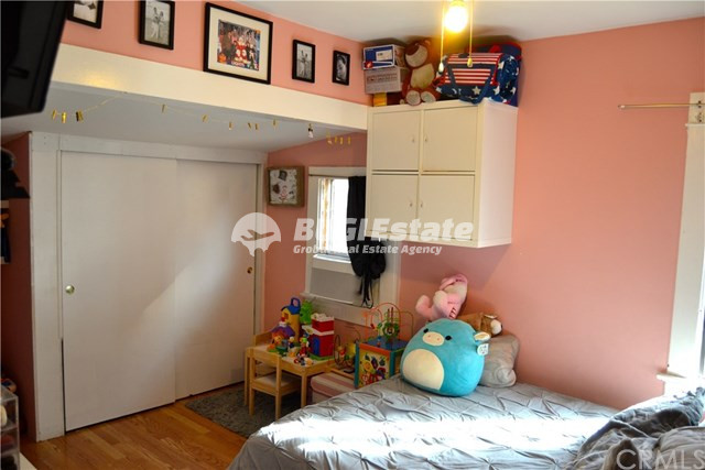 168 N Alexandria Ave, Los Angeles, CA 90004 미국 Korea Town 중심에 위치한 아름다운 2 Unit 수익형 건물 Sell 매물번호 10023 사진 14