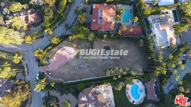 811 N Alta Dr, Beverly Hills, CA 90210 미국 Beverly Hills에 꿈의 집을 지어보세요! Sell 매물번호 10030 사진 5