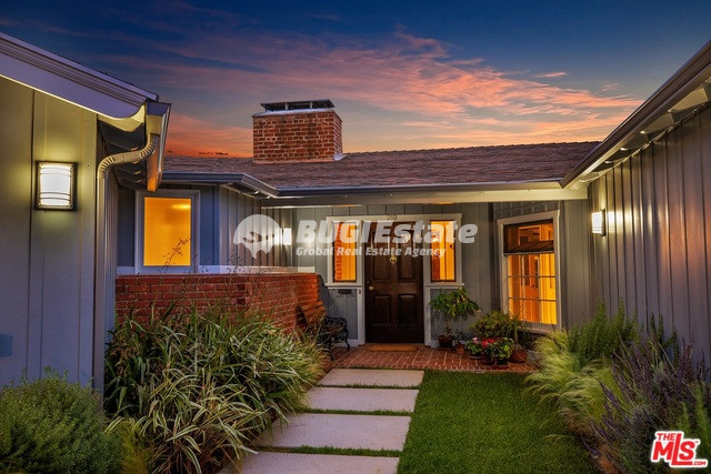 219 S Thurston Ave, Los Angeles, CA 90049 미국 5 Westwood - Century City 지역 아름다운 단독주택 Sell 매물번호 10041 사진 3