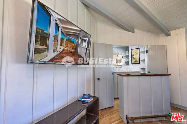 219 S Thurston Ave, Los Angeles, CA 90049 미국 5 Westwood - Century City 지역 아름다운 단독주택 Sell 매물번호 10041 사진 9