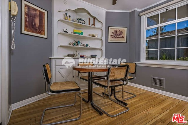 219 S Thurston Ave, Los Angeles, CA 90049 미국 5 Westwood - Century City 지역 아름다운 단독주택 Sell 매물번호 10041 사진 10