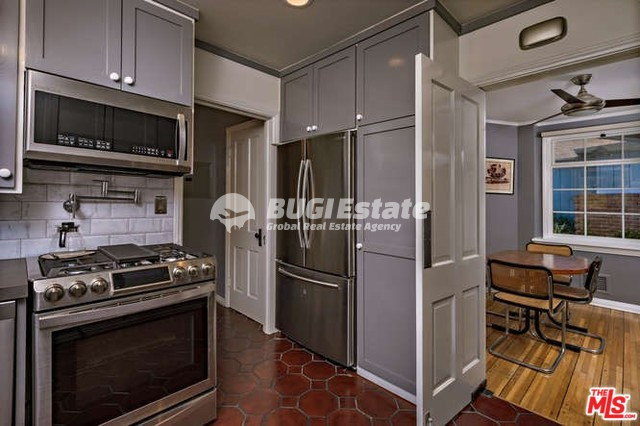 219 S Thurston Ave, Los Angeles, CA 90049 미국 5 Westwood - Century City 지역 아름다운 단독주택 Sell 매물번호 10041 사진 11