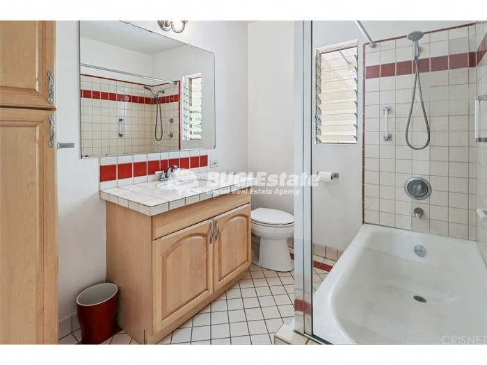 1850 Benecia Ave, Los Angeles, CA 90025 미국 WestWood 부근 Garage가 있는 단독주택 Sell 매물번호 10005 사진 1