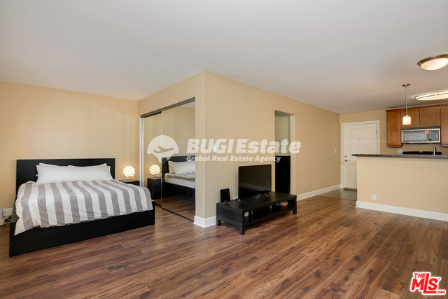 10982 Roebling Ave, Los Angeles, CA 90024 미국 웨스트우드 중심에 위치한 Condo #328 Sell 매물번호 10013 사진 6