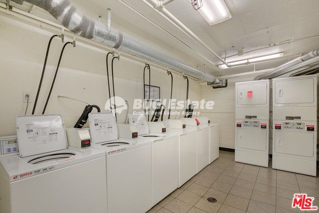 10982 Roebling Ave, Los Angeles, CA 90024 미국 웨스트우드 중심에 위치한 Condo #328 Sell 매물번호 10013 사진 9