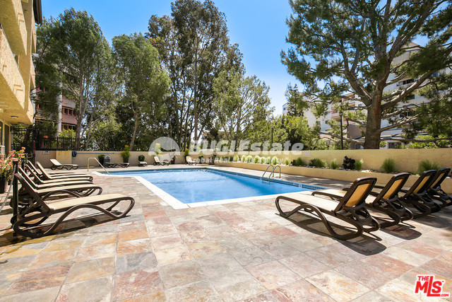 10982 Roebling Ave, Los Angeles, CA 90024 미국 웨스트우드 중심에 위치한 Condo #328 Sell 매물번호 10013 사진 13
