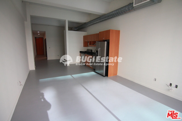 1000 S Hope St, Los Angeles, CA 90015 미국 LA다운타운에 위치한 뉴욕 스타일 원룸 아파트 임대! Unit #215 Rent 매물번호 10036 사진 3