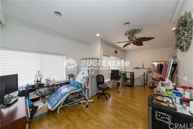 1635 S Berendo St, Los Angeles, CA 90006 미국 LA 중심에 위치한 아름다운 수익형 주택 Sell 매물번호 10053 사진 3