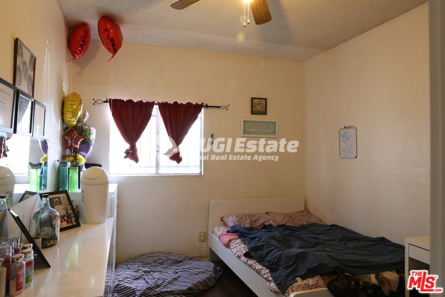 735 W 52ND PL LOS ANGELES CA 90037 LA다운타운 7 Units 수익형 주택 Sell 매물번호 10050 사진 15