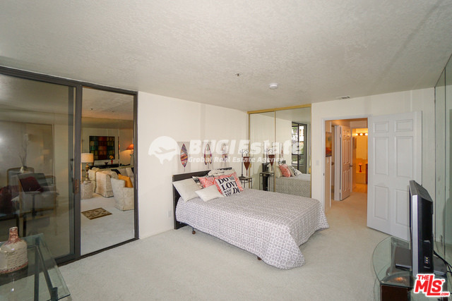 121 S Hope St, Los Angeles, CA 90012 미국 The Promenade Condo Unit #206 Sell 매물번호 10046 사진 4