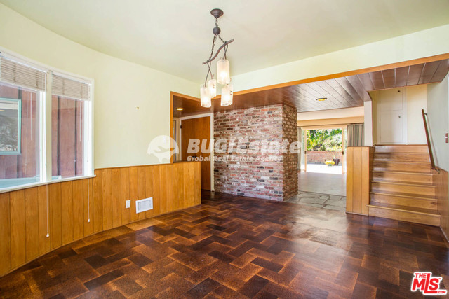 10337 Mississippi Ave, Los Angeles, CA 90025 미국 웨스트우드 부근 정원이 넓은 4룸 Single Family House Sell 매물번호 10007 사진 3
