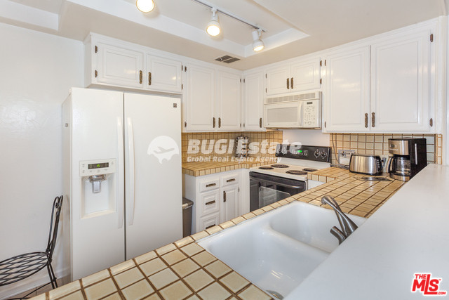 880 W 1st St, Los Angeles, CA 90012 미국 LA다운타운에 위치한 Promenade West #106 Sell 매물번호 10061 사진 7
