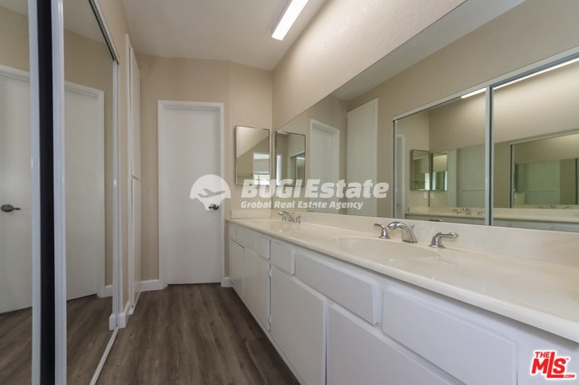 200 South Lafayette Park Place, Los Angeles, CA 90057 미국 LA다운타운에 위치한 La Fayette 200 HOA #5 Sell 매물번호 10062 사진 6