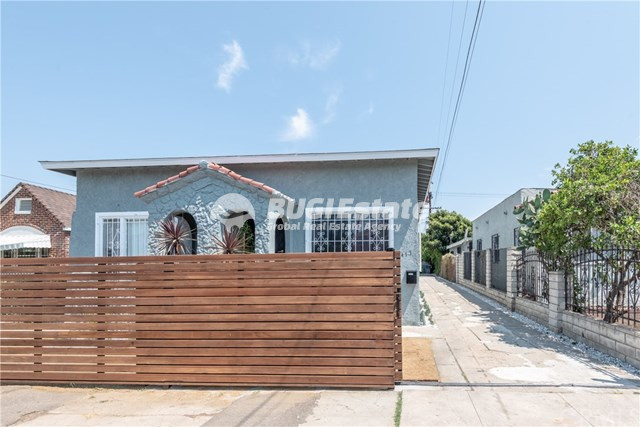 5417 Homeside Ave, Los Angeles, CA 90016 미국 Red-hot West Adams에 중심에 위치한 Spanish Triplex 수익형 매물 Sell 매물번호 10065 사진 1