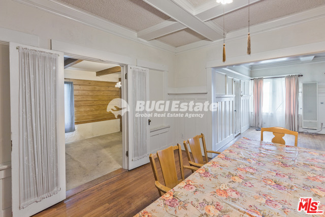 5817 VIRGINIA AVE LOS ANGELES, Ca. 90038 Hollywood에 위치한 수익형 매물 Sell 매물번호 10067 사진 3