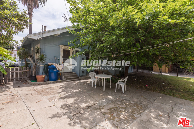 5817 VIRGINIA AVE LOS ANGELES, Ca. 90038 Hollywood에 위치한 수익형 매물 Sell 매물번호 10067 사진 10