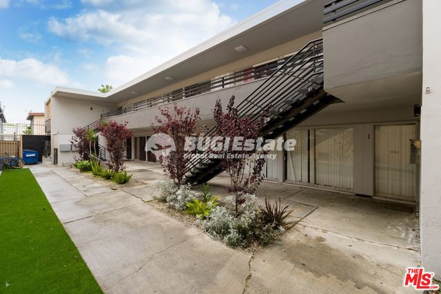3849 Stevely Ave, Los Angeles, CA 90008 미국 Southern Mid-City LA 위치한 수익형 매물 Sell 매물번호 10068 사진 6