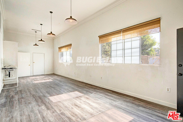 1277 N Normandie Ave, Los Angeles, CA 90029 미국 Hollywood에 위치한 귀한 수익형 부동산! Sell 매물번호 10072 사진 4